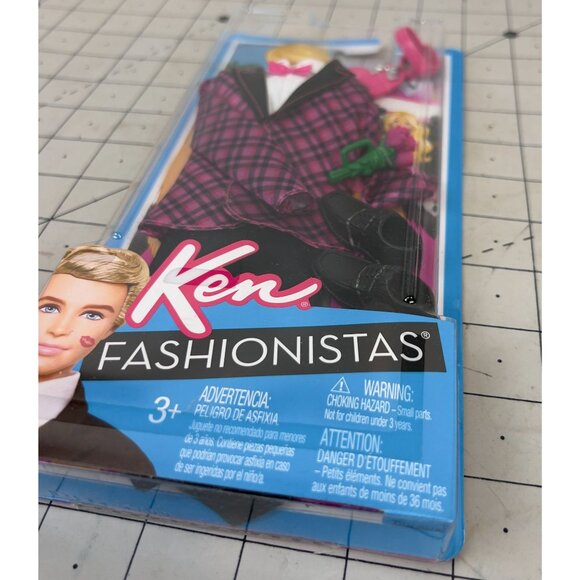 Ken Doll Fashionistas 2010 Plaid Jacket Evening Wear Valentines Day New W3163 - Picture 2 of 4